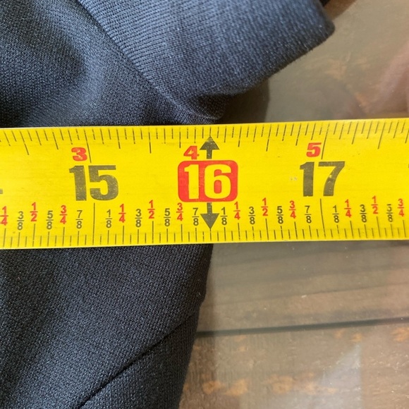 Ann Taylor petite black short sleeve peplum dress, size 0P - Picture 6 of 7